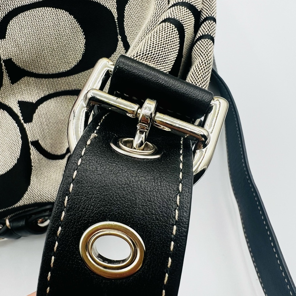 Coach Signature C Two Way Duffle Bag - Picture 4 of 10